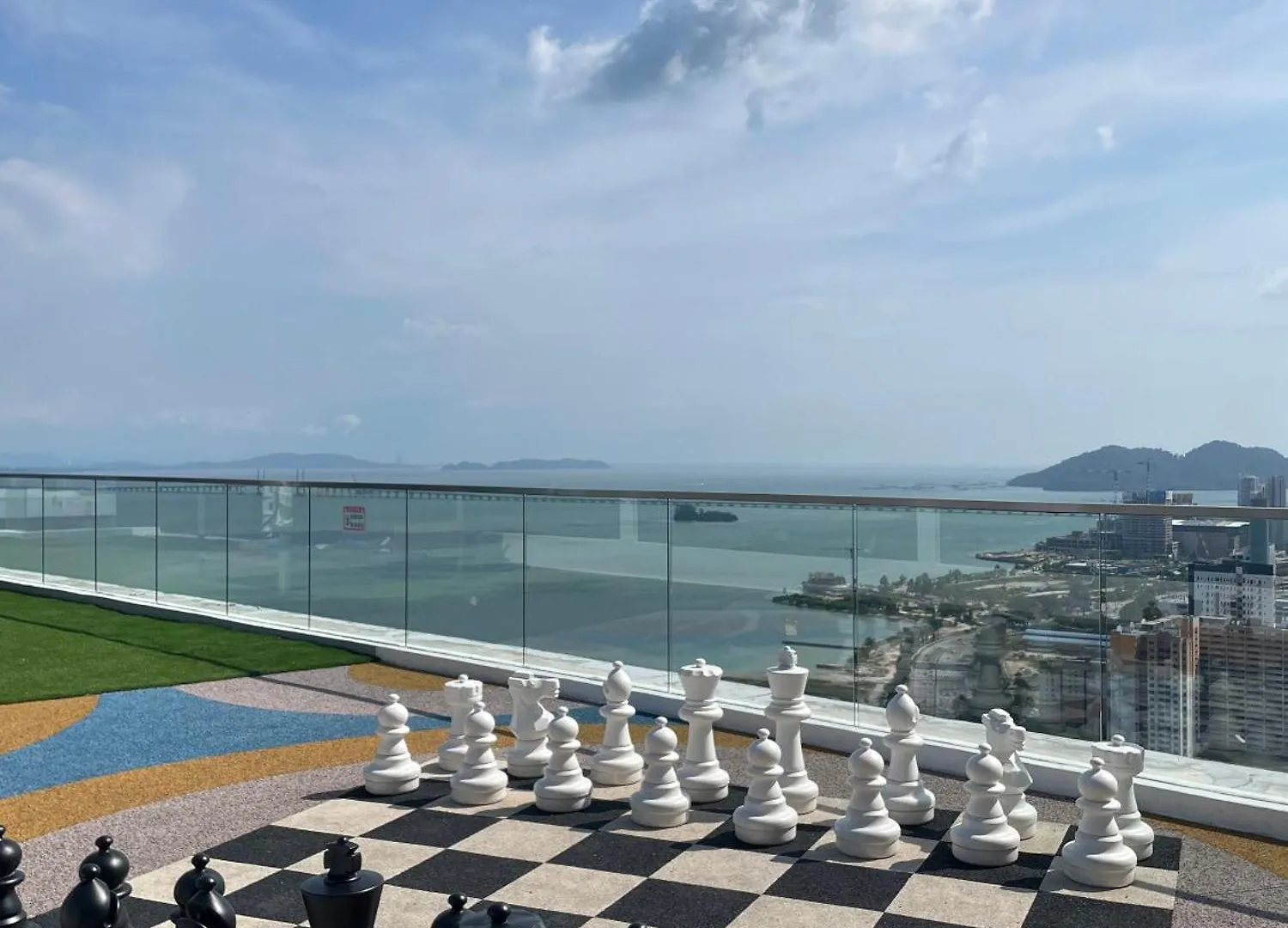 2 Carpark 3R2B 12 Pax City View Condominium 23A Jelutong 0*,  Malaysia