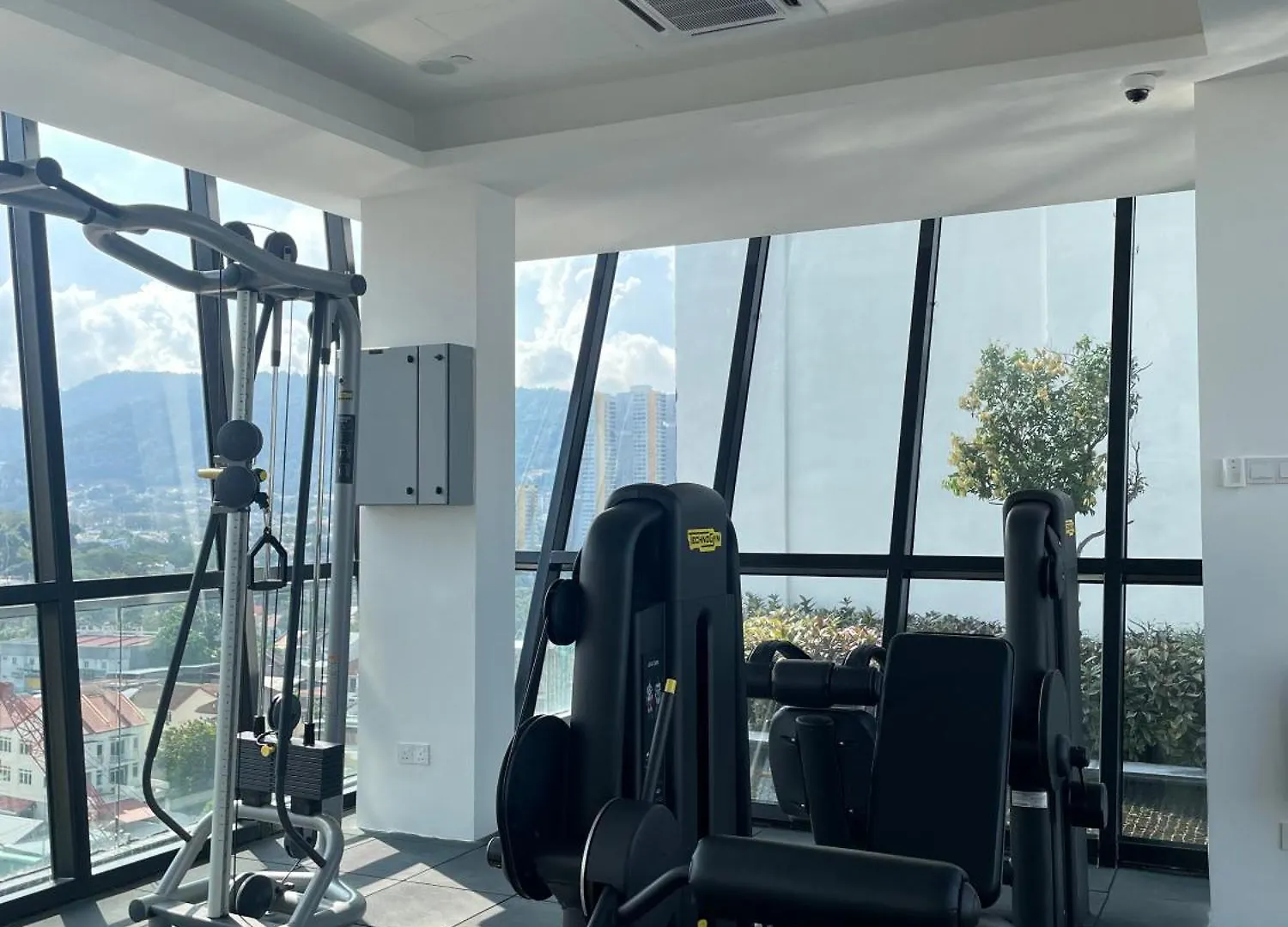 Apartment 2 Carpark 3R2B 12 Pax City View Condominium 23A Jelutong Malaysia