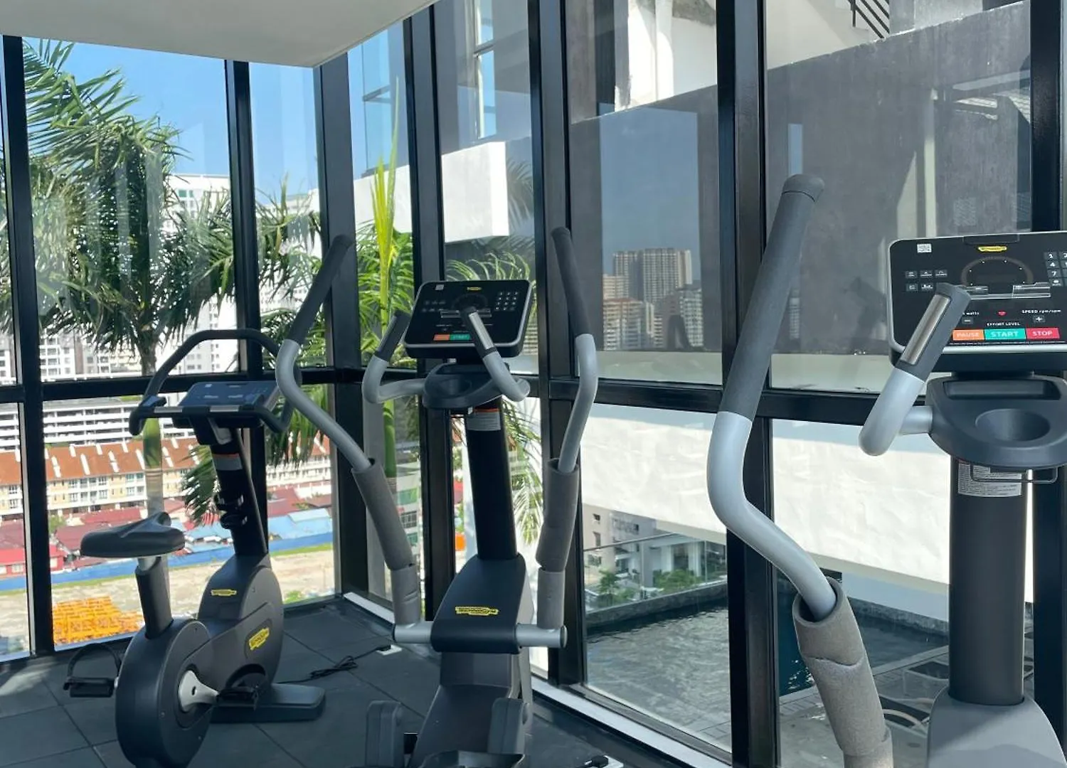 2 Carpark 3R2B 12 Pax City View Condominium 23A Jelutong 0*,  Malaysia