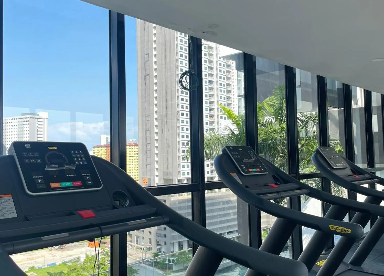 2 Carpark 3R2B 12 Pax City View Condominium 23A Jelutong 0*,