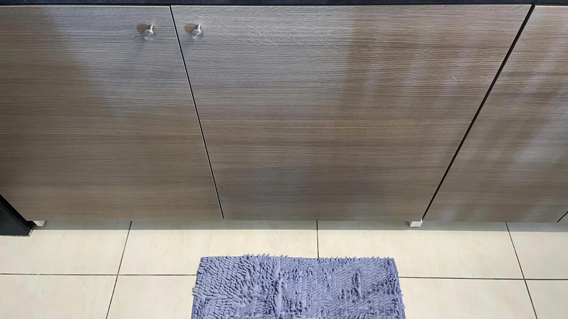 2 Carpark 3R2B 12 Pax City View Condominium 23A Jelutong 0*,